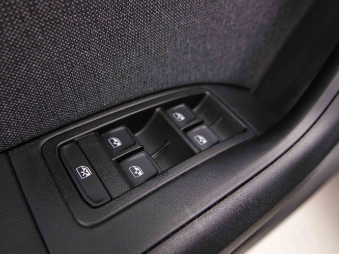 SEAT_SEAT_ATECA_2549289_17.jpg