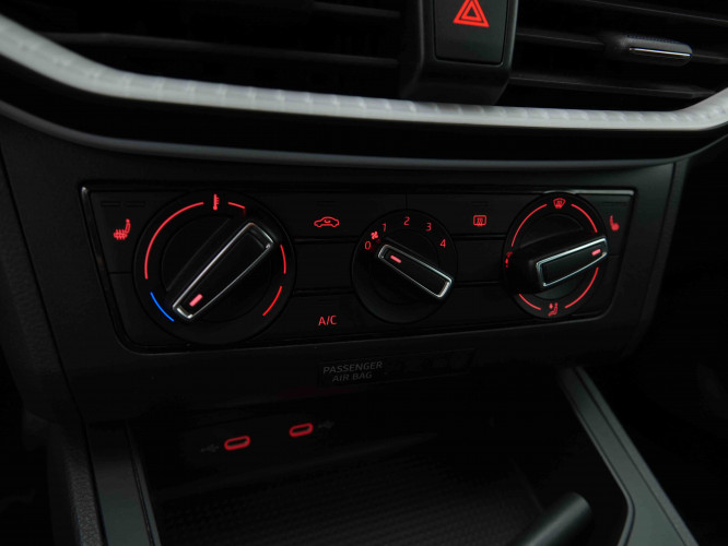 SEAT_SEAT_IBIZA_2654723_12.jpg SEAT_SEAT_IBIZA_2654723_12.jpg