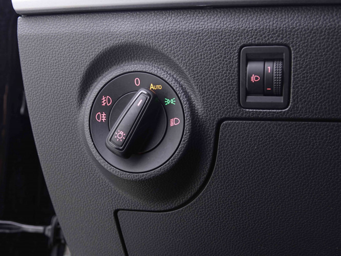 SEAT_SEAT_IBIZA_2655559_8.jpg