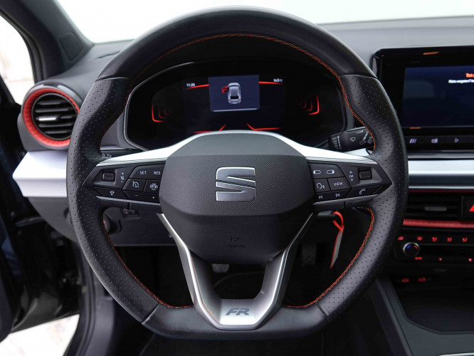 SEAT_SEAT_IBIZA_2655560_8.jpg