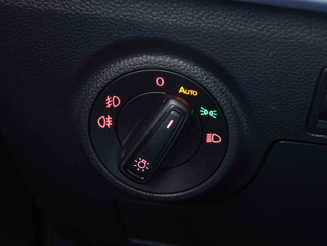 SEAT_SEAT_IBIZA_2655563_19.jpg SEAT_SEAT_IBIZA_2655563_19.jpg