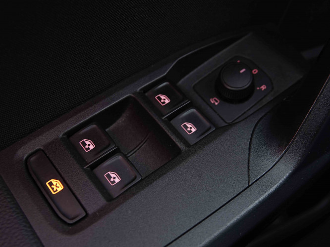 SEAT_SEAT_IBIZA_2655563_20.jpg SEAT_SEAT_IBIZA_2655563_20.jpg