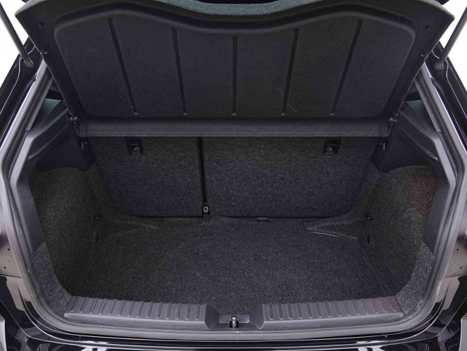SEAT_SEAT_IBIZA_2655564_5.jpg