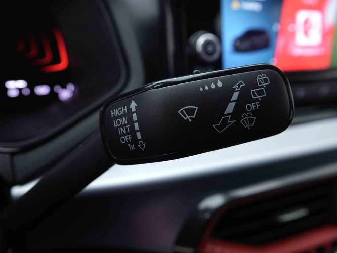 SEAT_SEAT_IBIZA_2655566_15.jpg