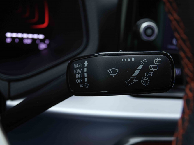 SEAT_SEAT_IBIZA_2655567_16.jpg SEAT_SEAT_IBIZA_2655567_16.jpg