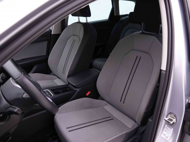 SEAT_SEAT_LEON_2547764_32.jpg