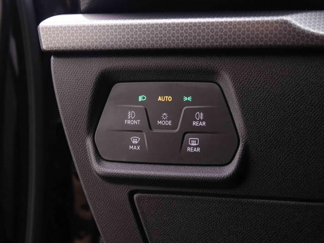 SEAT_SEAT_LEON_2548377_8.jpg