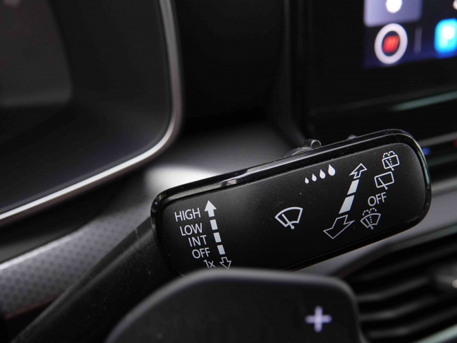 SEAT_SEAT_LEON_2548710_19.jpg