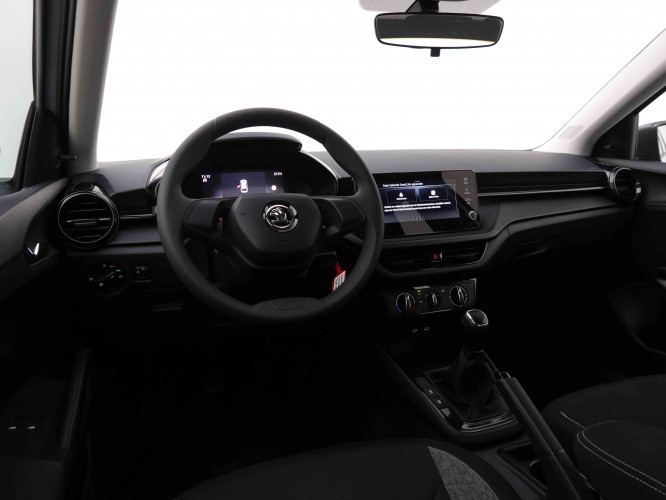 SKODA_SKODA_FABIA_2548408_7.jpg