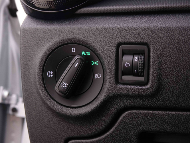 SKODA_SKODA_FABIA_2548408_8.jpg