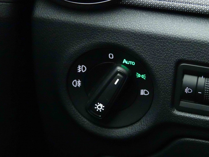 SKODA_SKODA_FABIA_2653236_18.jpg