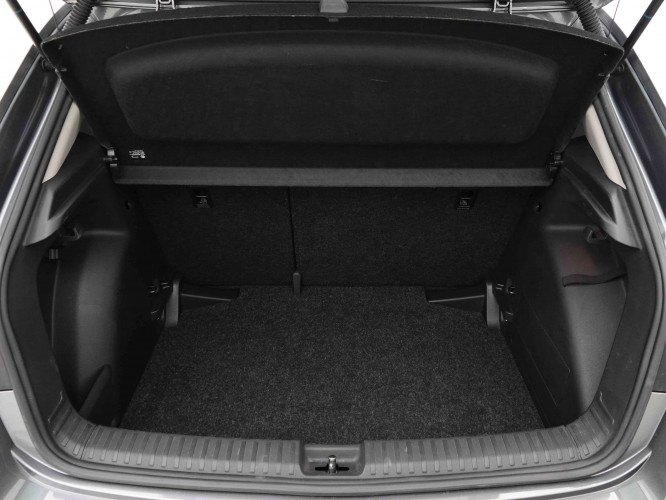 SKODA_SKODA_FABIA_2653237_5.jpg