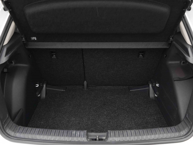 SKODA_SKODA_FABIA_2653238_5.jpg