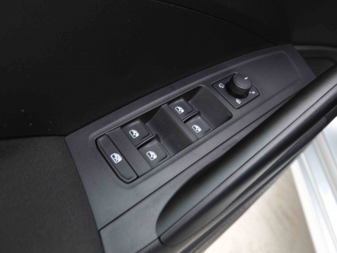 SKODA_SKODA_FABIA_2654491_19.jpg
