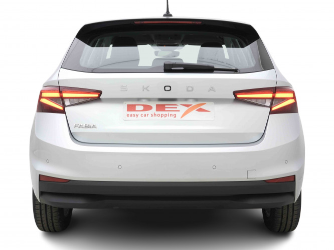 SKODA_SKODA_FABIA_2654491_4.jpg