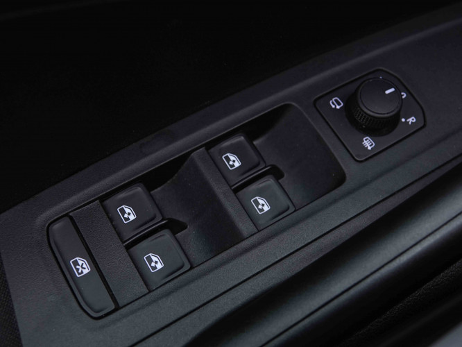 SKODA_SKODA_FABIA_2655323_17.jpg