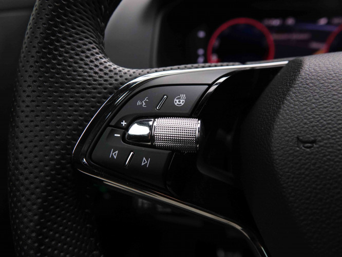 SKODA_SKODA_KAROQ_2551659_18.jpg SKODA_SKODA_KAROQ_2551659_18.jpg