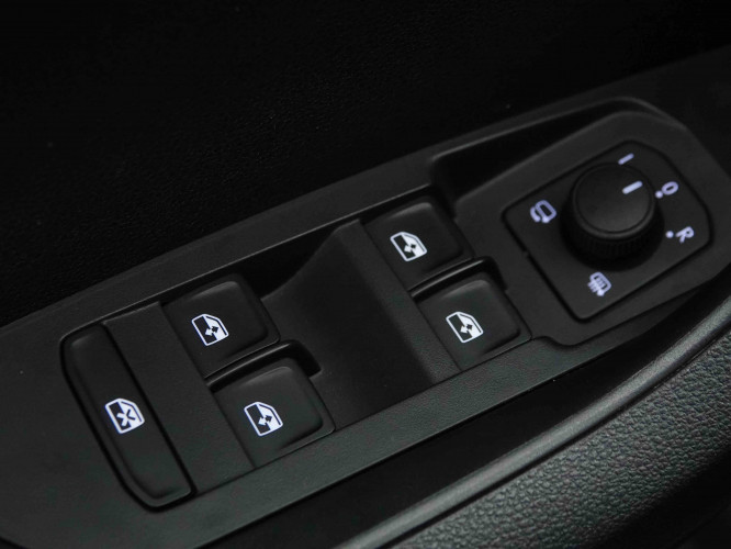 SKODA_SKODA_KAROQ_2653512_18.jpg SKODA_SKODA_KAROQ_2653512_18.jpg
