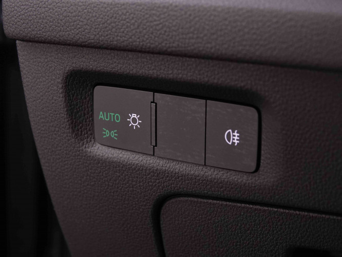 SKODA_SKODA_OCTAVIA_2547786_9.jpg