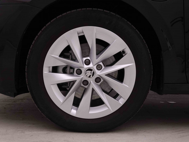 SKODA_SKODA_OCTAVIA_2549346_19.jpg