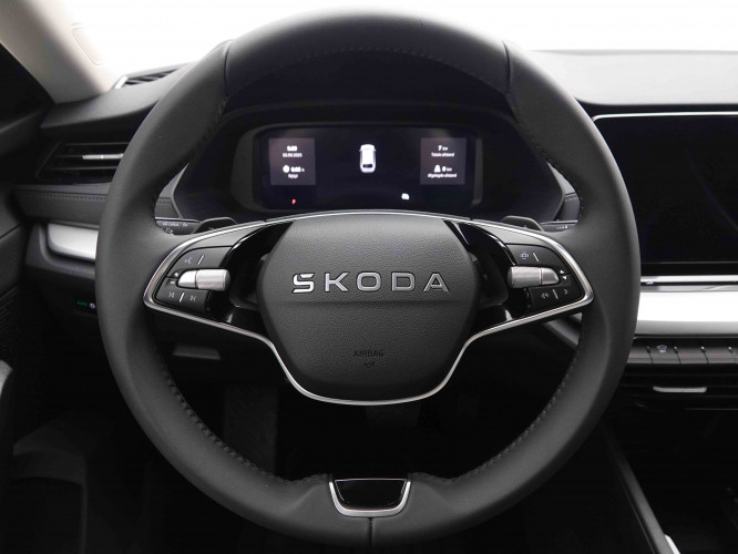 SKODA_SKODA_OCTAVIA_2550112_8.jpg