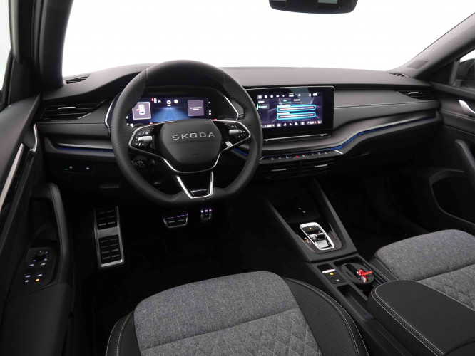 SKODA_SKODA_OCTAVIA_2550901_8.jpg