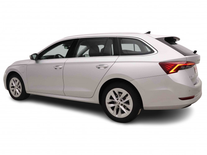 SKODA_SKODA_OCTAVIA_2651980_2.jpg SKODA_SKODA_OCTAVIA_2651980_2.jpg