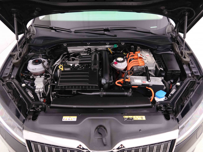 SKODA_SKODA_SUPERB_2546976_22.jpg