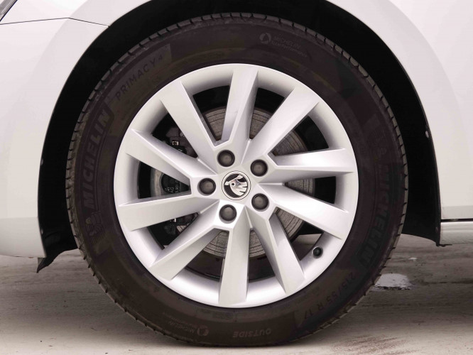 SKODA_SKODA_SUPERB_2548438_21.jpg