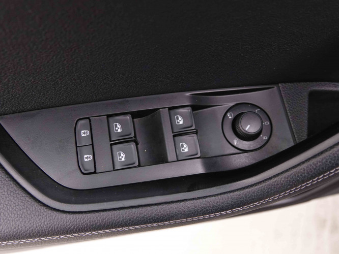 SKODA_SKODA_SUPERB_2548611_21.jpg