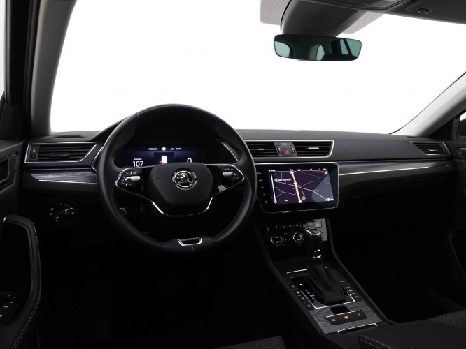 SKODA_SKODA_SUPERB_2548611_8.jpg