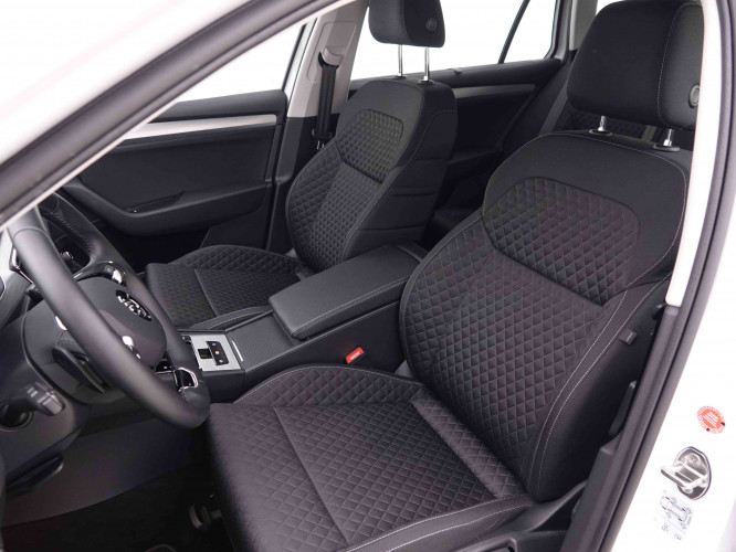 SKODA_SKODA_SUPERB_2548612_7.jpg