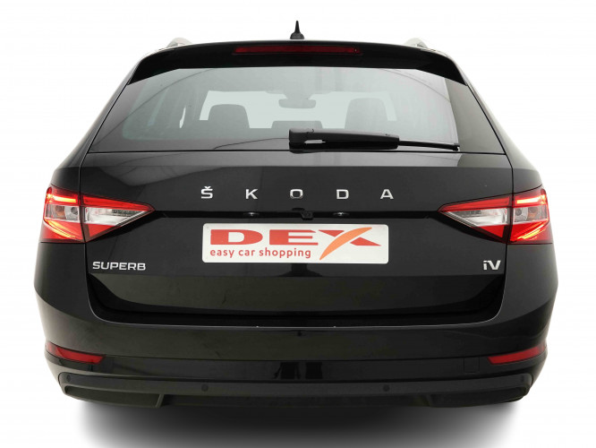 SKODA_SKODA_SUPERB_2654157_4.jpg