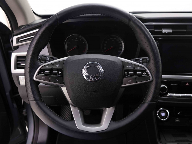 SSANGYONG_SSANGYONG_KORANDO_2551855_8.jpg