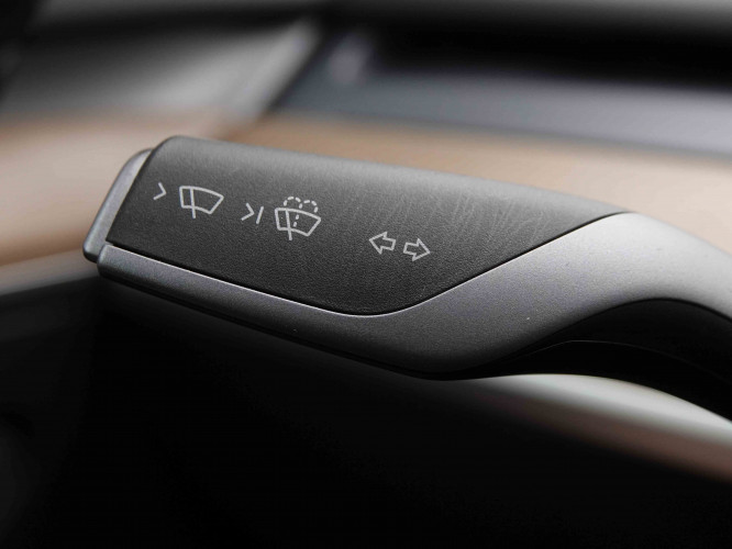 TESLA_TESLA_MODEL 3_2549002_17.jpg