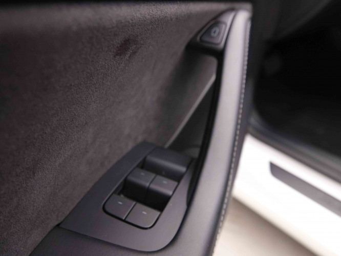 TESLA_TESLA_MODEL 3_2549378_21.jpg