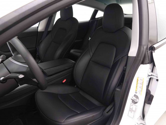 TESLA_TESLA_MODEL 3_2550931_7.jpg