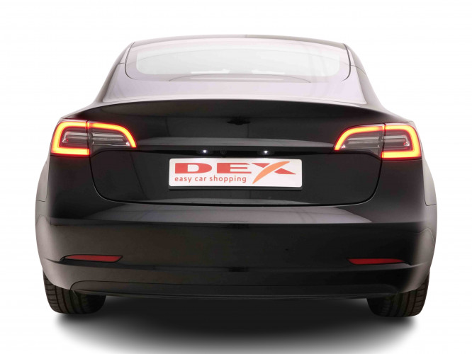 TESLA_TESLA_MODEL 3_2551096_4.jpg