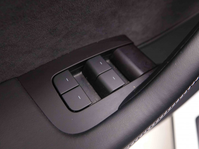 TESLA_TESLA_MODEL Y_2548889_19.jpg