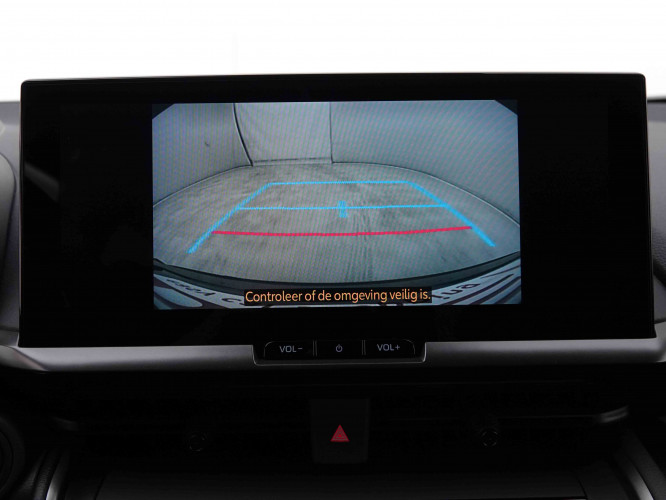 TOYOTA_TOYOTA_C_HR_2547868_38.jpg