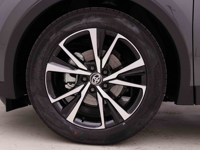 TOYOTA_TOYOTA_C_HR_2547874_20.jpg