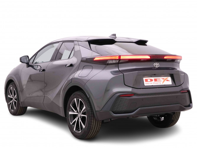 TOYOTA_TOYOTA_C_HR_2547874_3.jpg