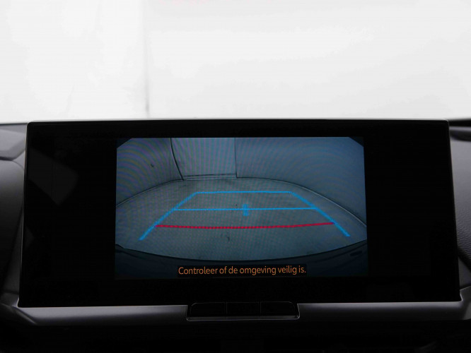 TOYOTA_TOYOTA_C_HR_2547875_11.jpg