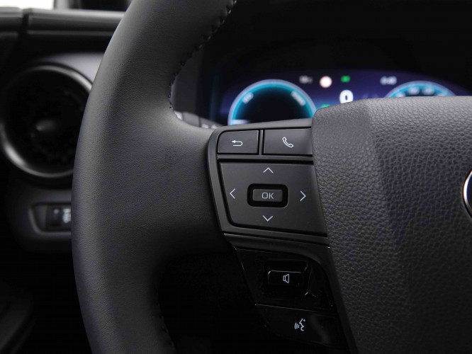 TOYOTA_TOYOTA_C_HR_2550783_16.jpg