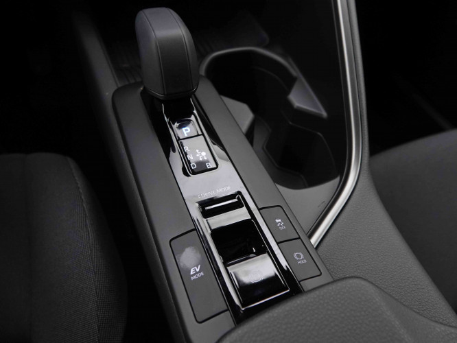 TOYOTA_TOYOTA_C_HR_2550785_12.jpg TOYOTA_TOYOTA_C_HR_2550785_12.jpg