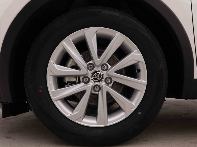 TOYOTA_TOYOTA_C_HR_2550785_19.jpg TOYOTA_TOYOTA_C_HR_2550785_19.jpg