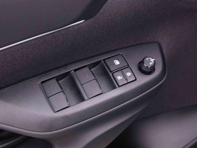 TOYOTA_TOYOTA_YARISCROSS_2547393_72.jpg