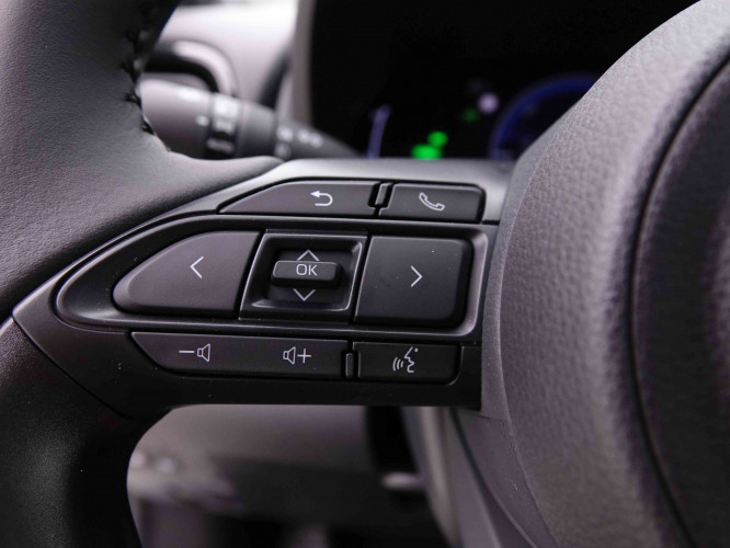 TOYOTA_TOYOTA_YARISCROSS_2549048_15.jpg