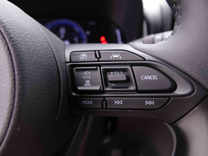 TOYOTA_TOYOTA_YARISCROSS_2549048_16.jpg