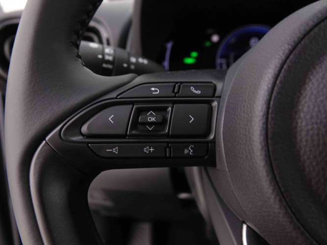 TOYOTA_TOYOTA_YARISCROSS_2549507_15.jpg